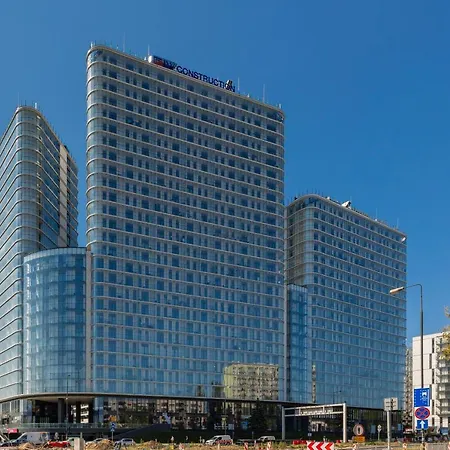 Lux Kasprzaka 29 With Parking By Renters Prestige