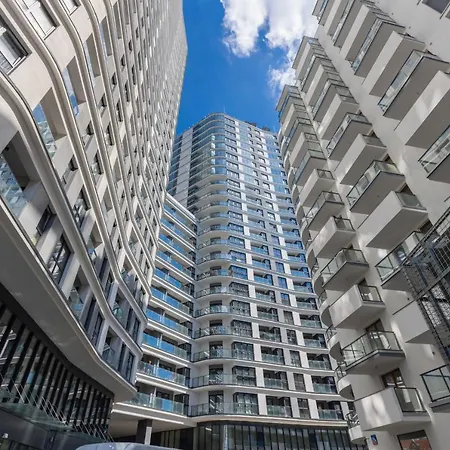 Lux Kasprzaka 29 With Parking By Renters Prestige Apartment *