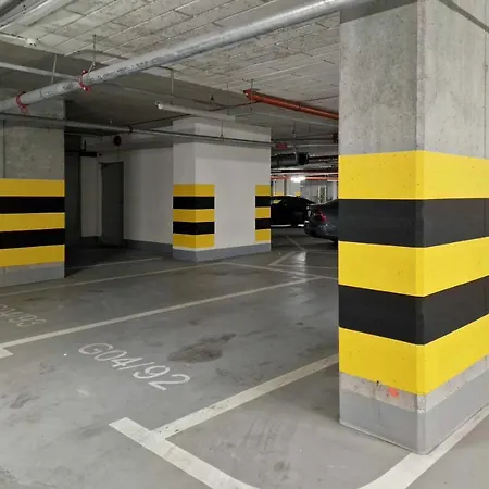 Lux Kasprzaka 29 With Parking By Renters Prestige Appartamento *