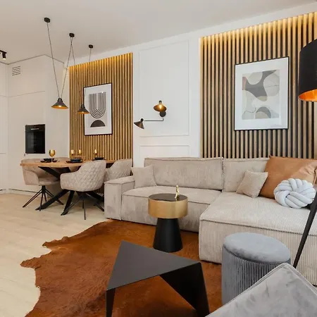Lux Kasprzaka 29 With Parking By Renters Prestige Appartamento Varsavia